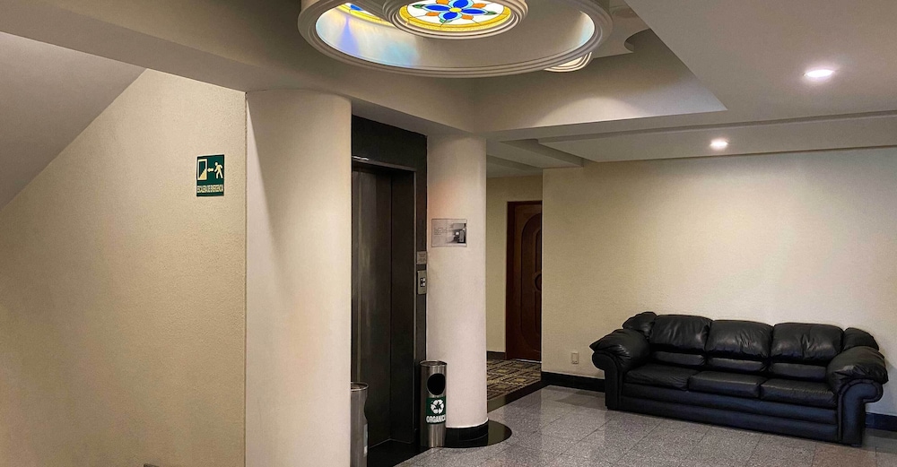 Hotel Escala Siglo XXI 32/50