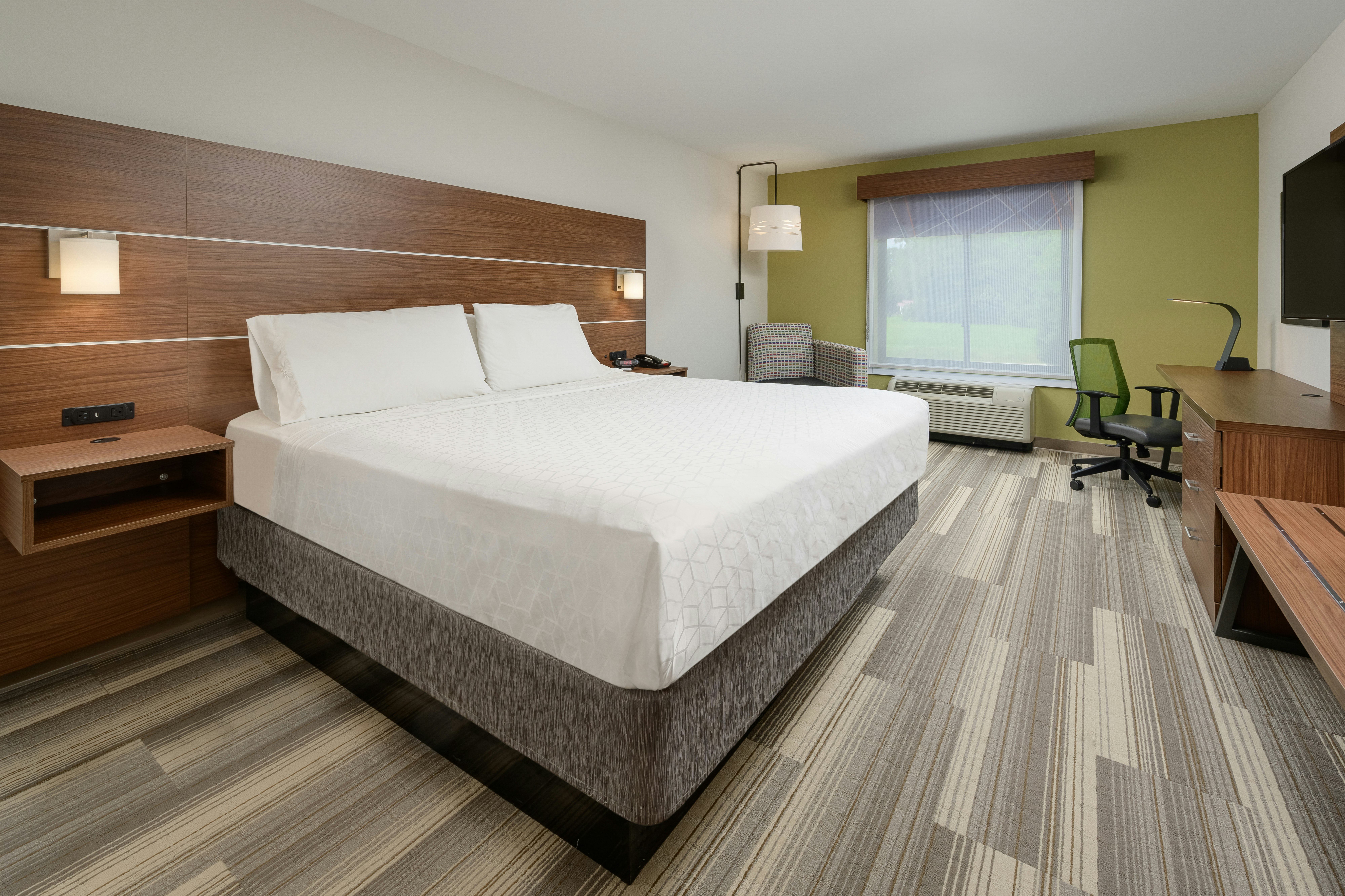 Leisure, King Bed