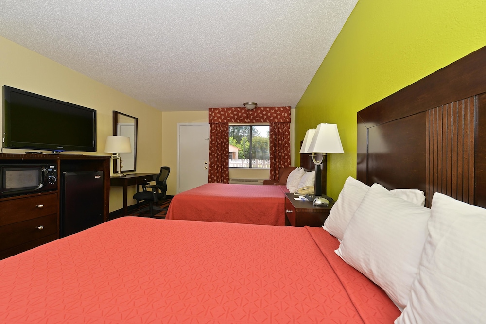 Americas Best Value Inn Canton 12/22