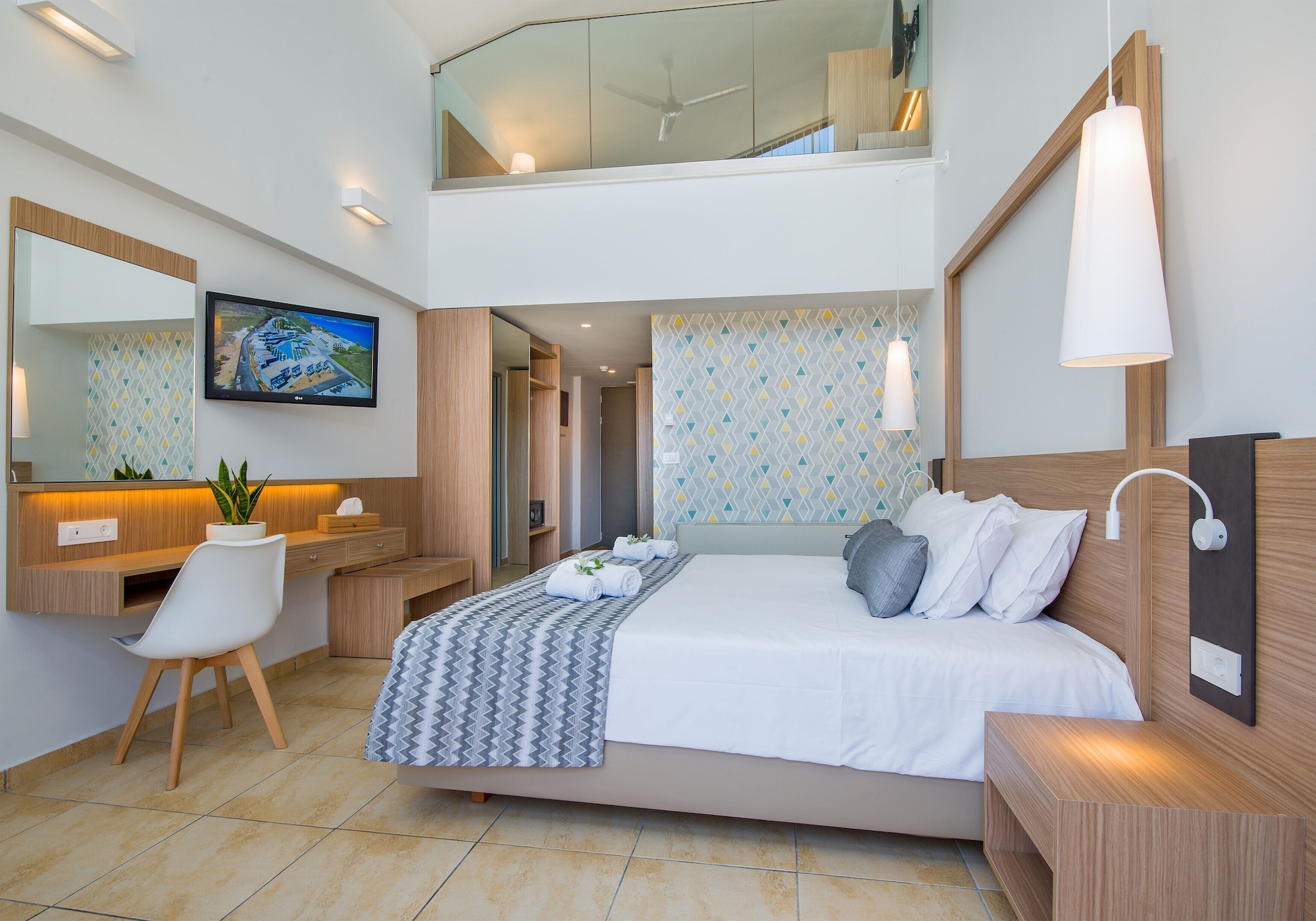 Maisonette, Double and Twin Beds, Partial Sea View