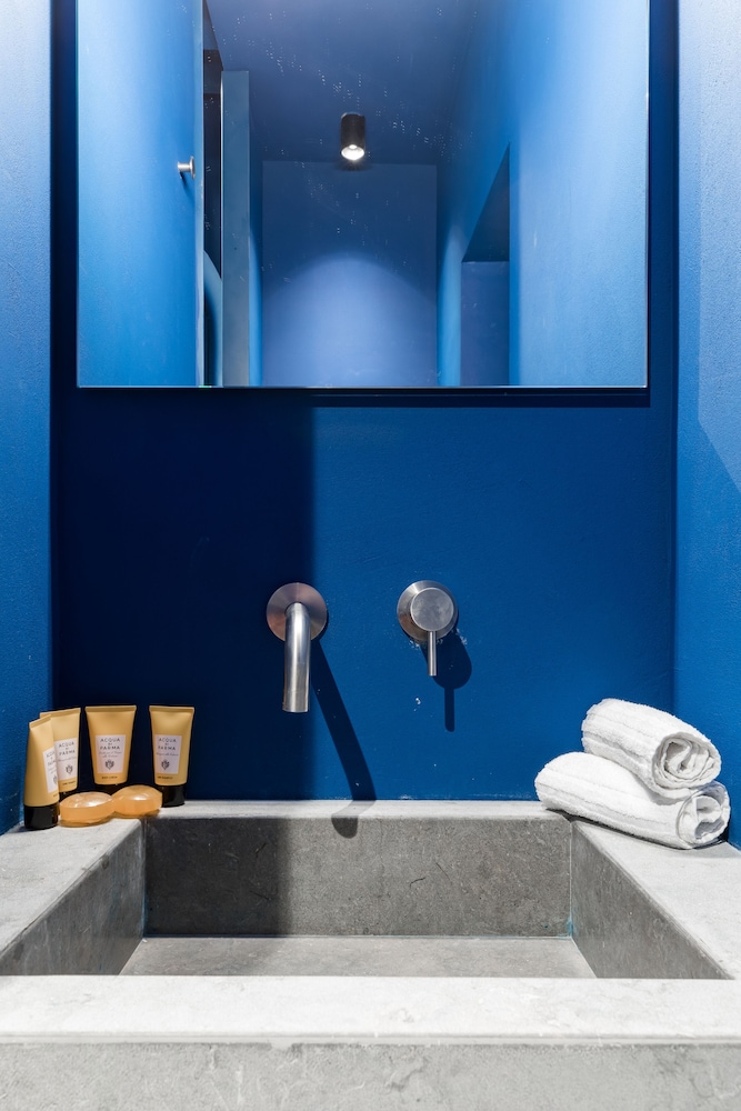 Elysium Suites Collection 6/40