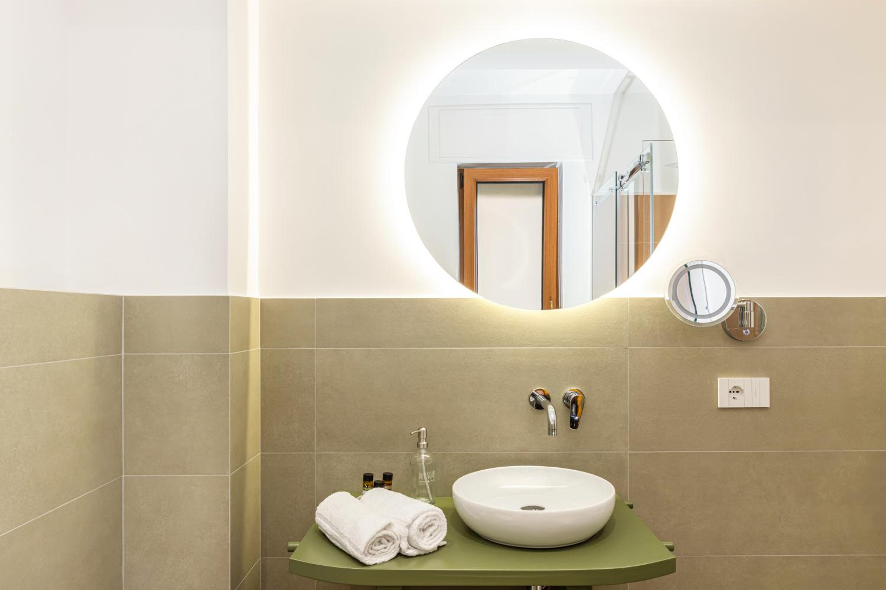 Syrrenton Home 14/20