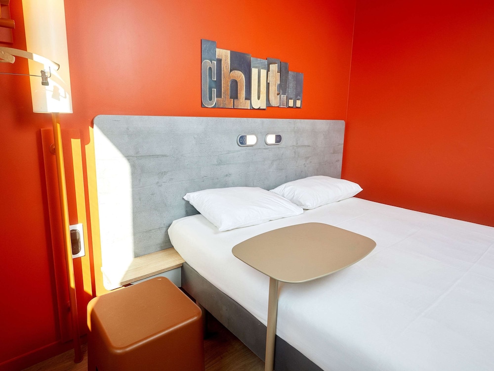 Ibis Budget Auxerre Centre 12/28