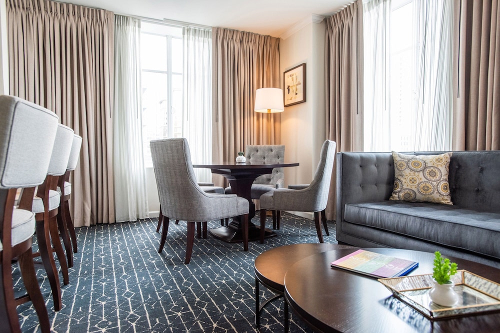 Magnolia Hotel Houston 36/61