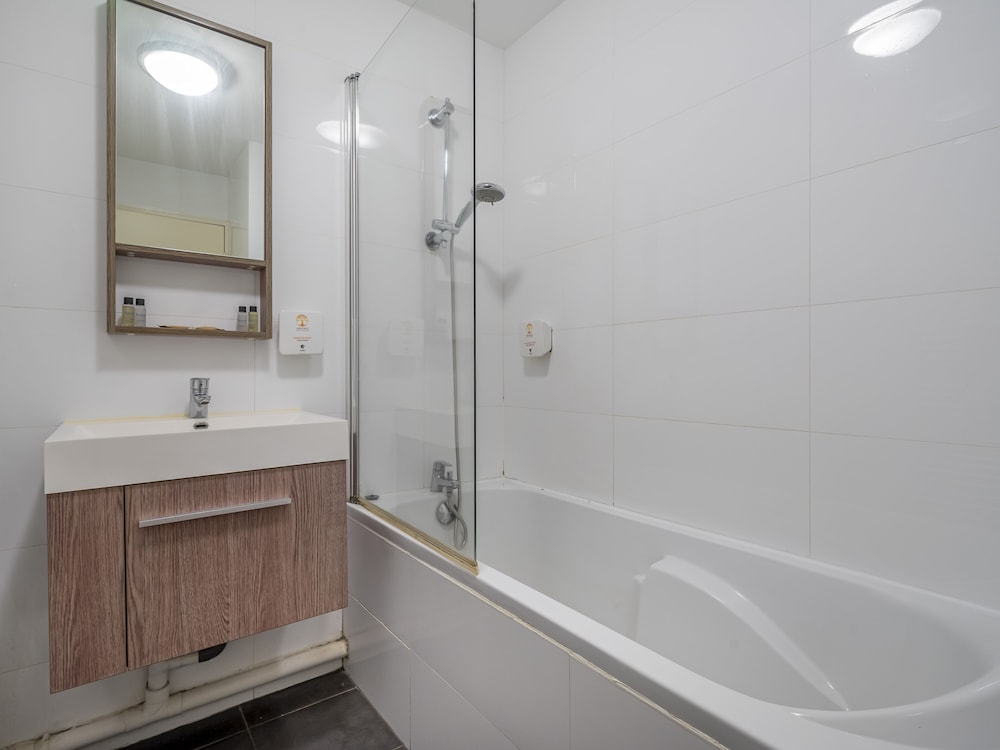 Residence Adriana 67/69