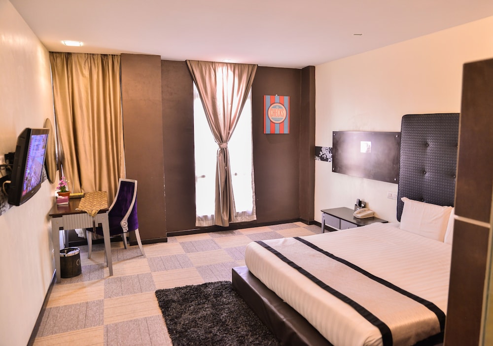 Shervinton Executive Boutique Hotel 16/60