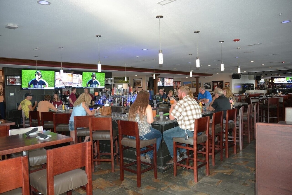 The Resort at Lake of the Ozarks 33/51