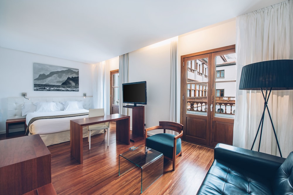 Iberostar Heritage Grand Mencey 40/69