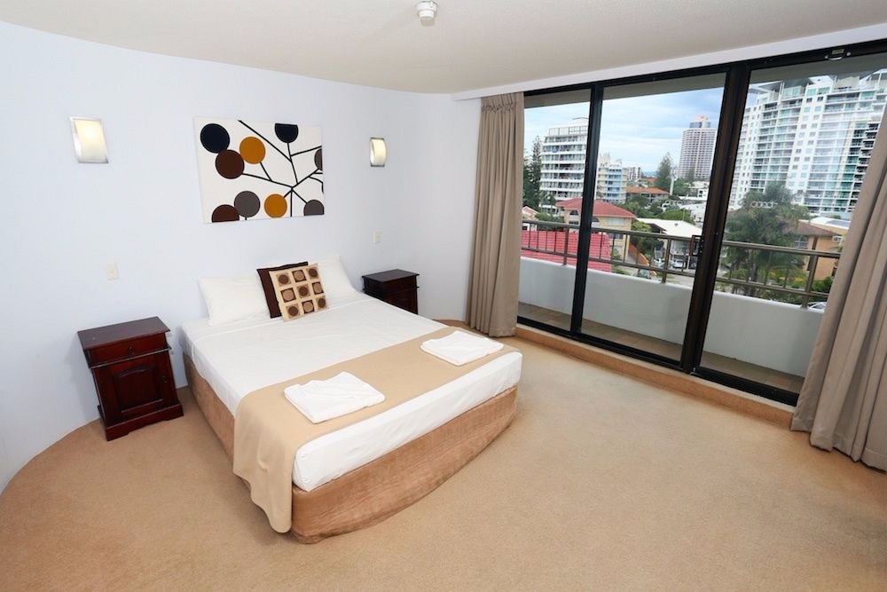 2 BEDROOMS, APARTMENT