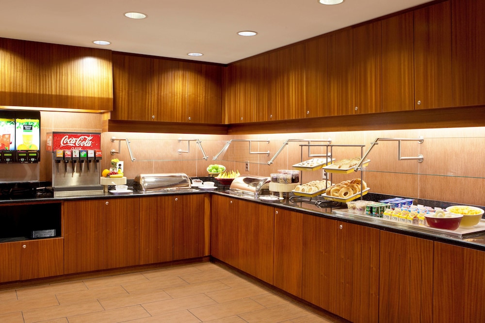 RESIDENCE INN BY MARRIOTT AUBURN 32/39