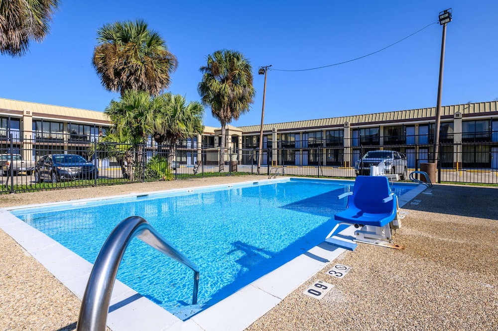 Quality Inn New Orleans I-10 East 11/25