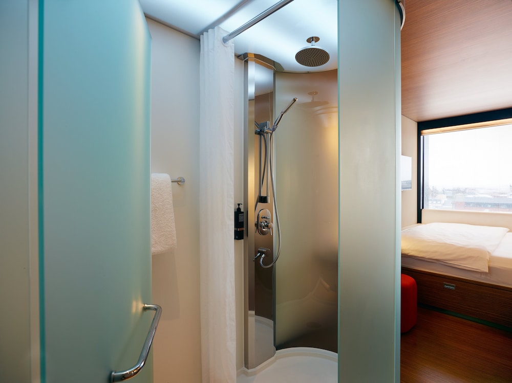 CITIZENM PARIS CHARLES DE GAULLE 10/48