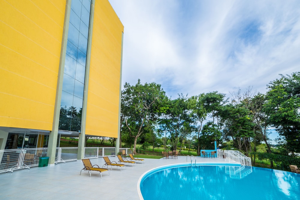 Interludium Iguassu Convention Hotel 68/69