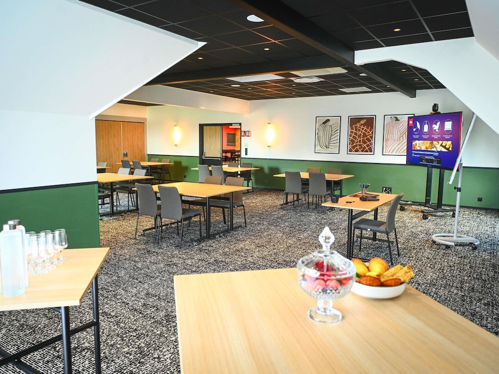 Ibis Beaune La Ferme Aux Vins 53/70