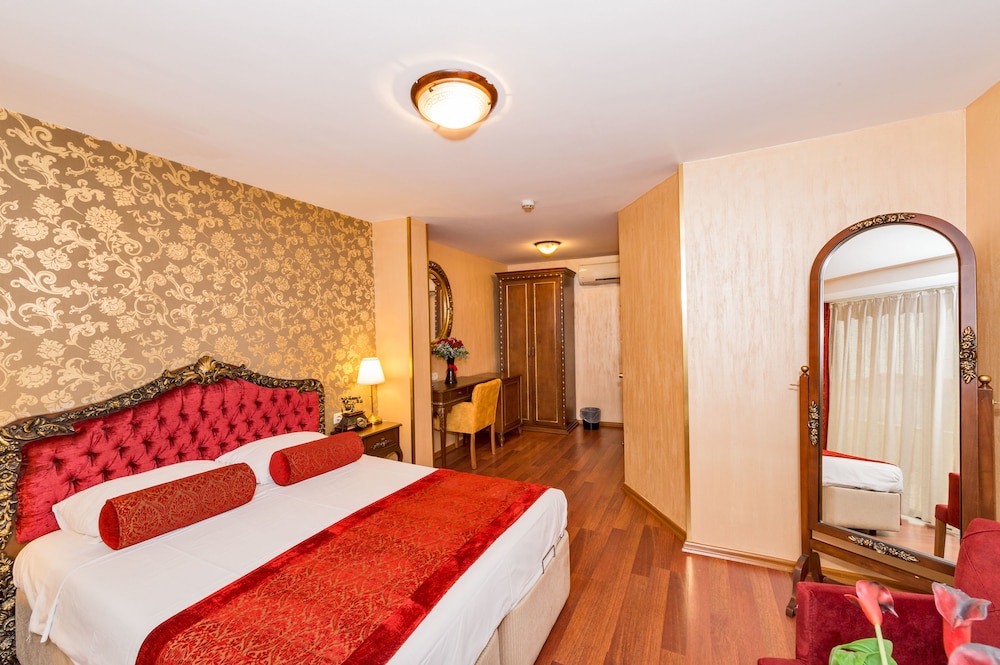 Hotel Santa Hill 8/30