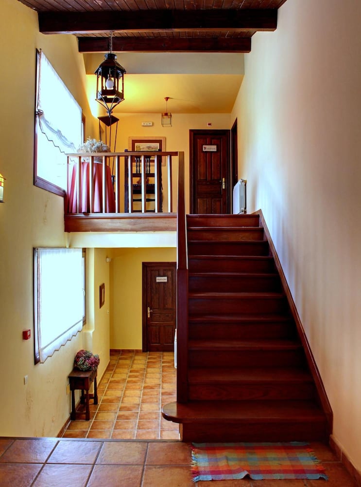 Coviella Hotel Rural 12/63
