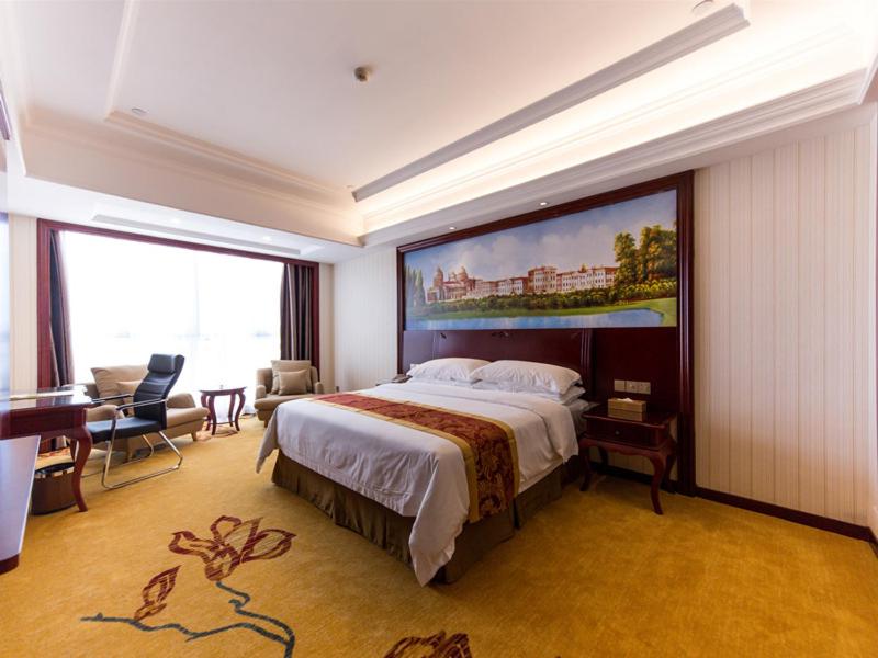 Vienna Hotel (Shanghai Wanda Guangfulin Road) 7/21
