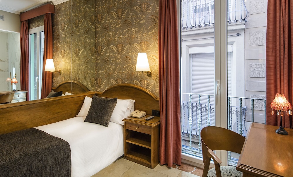Hotel Nouvel 34/64