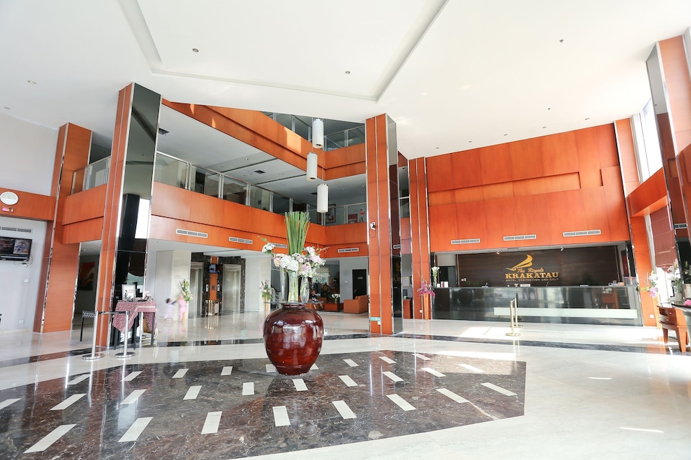 The Royale Krakatau Hotel 7/50