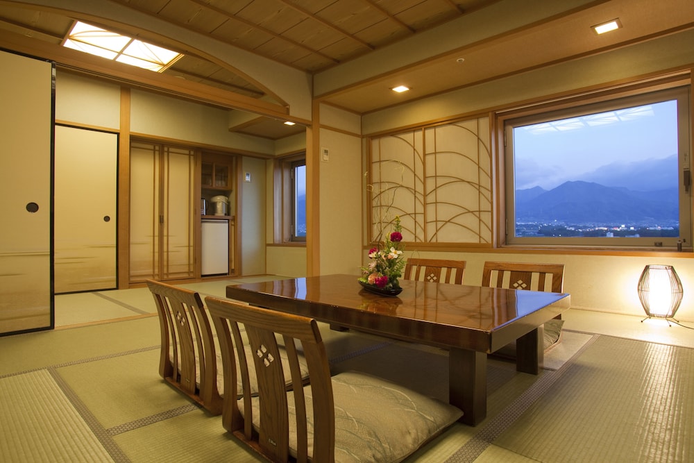 Hotel Kasugai 28/36