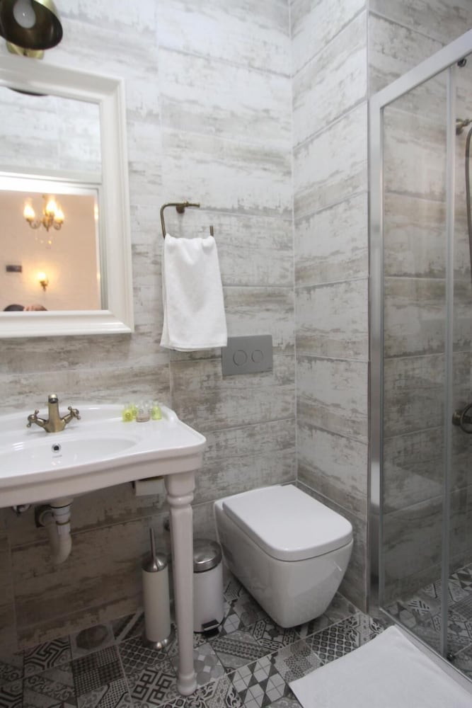 Alya Mou Butik Otel 25/27