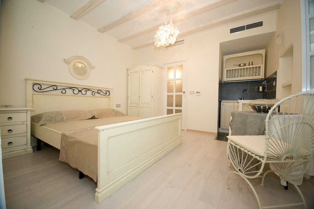 Roko House 32/65