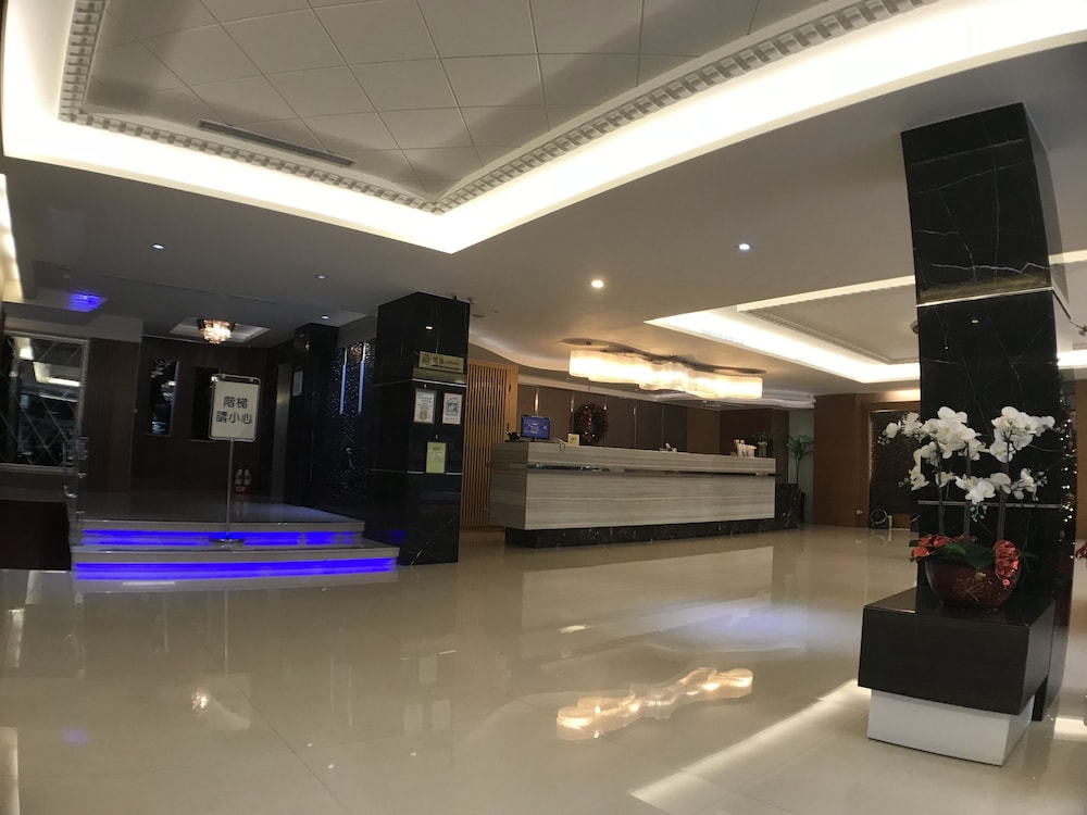Paris Business Hotel 10/60
