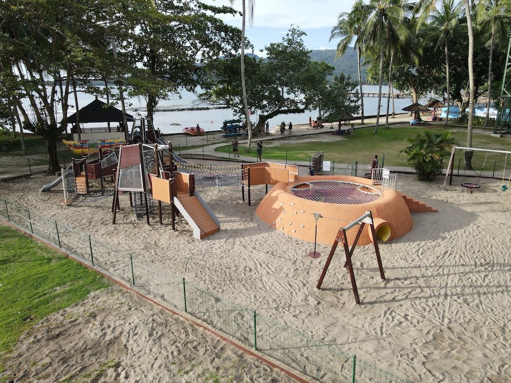 Mutiara Carita Cottages 36/72