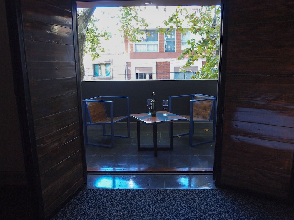 Prodeo Hotel Lounge 45/70