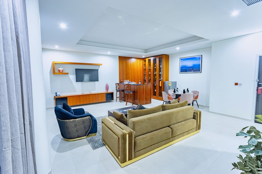 Alisa Hotel Tema 13/20