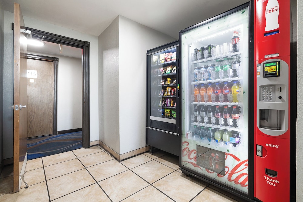 Kennewick Suites 30/58