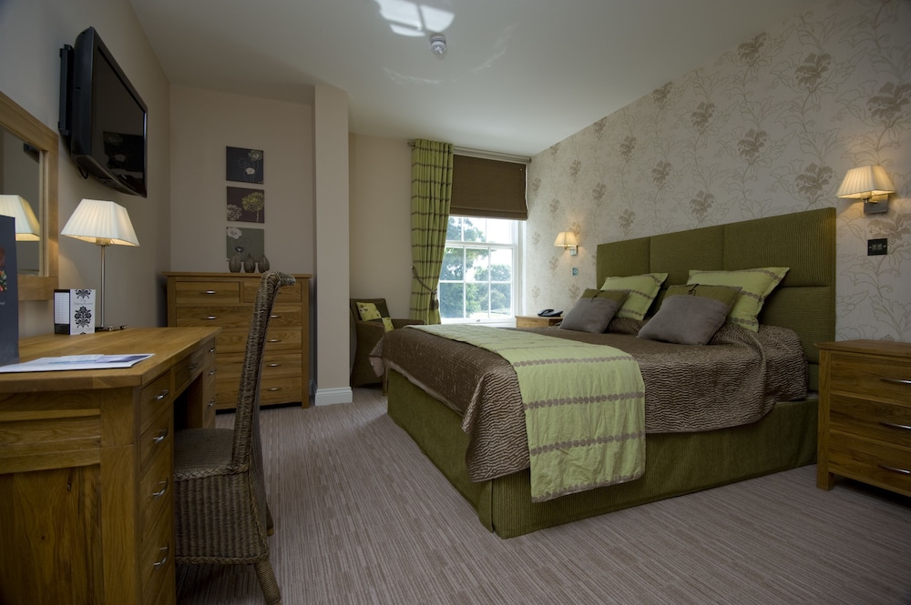 Orsett Hall Hotel 14/46