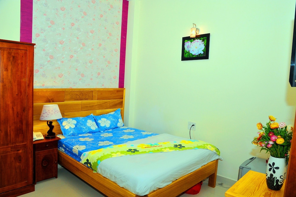Dalat Flower Hotel 24/72