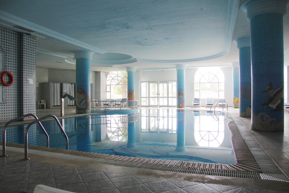 Hotel Royal Jinene 36/68