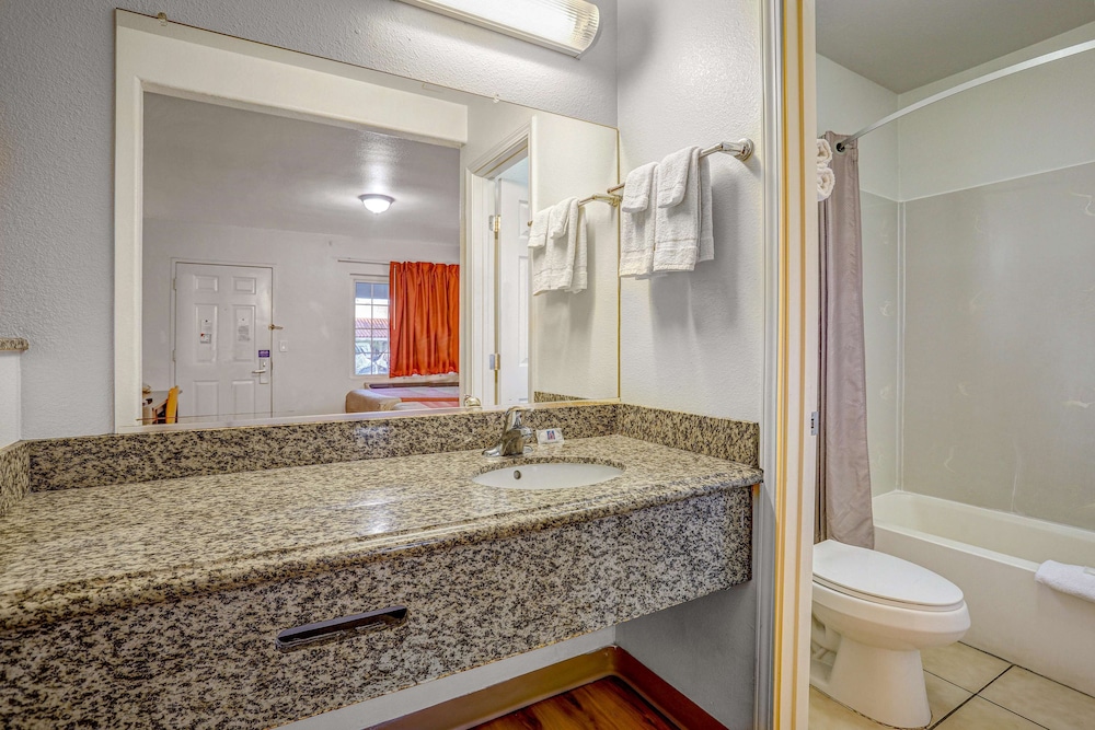 Motel6 Marysville, CA 42/47