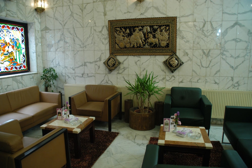 Orchid Hotel 23/34