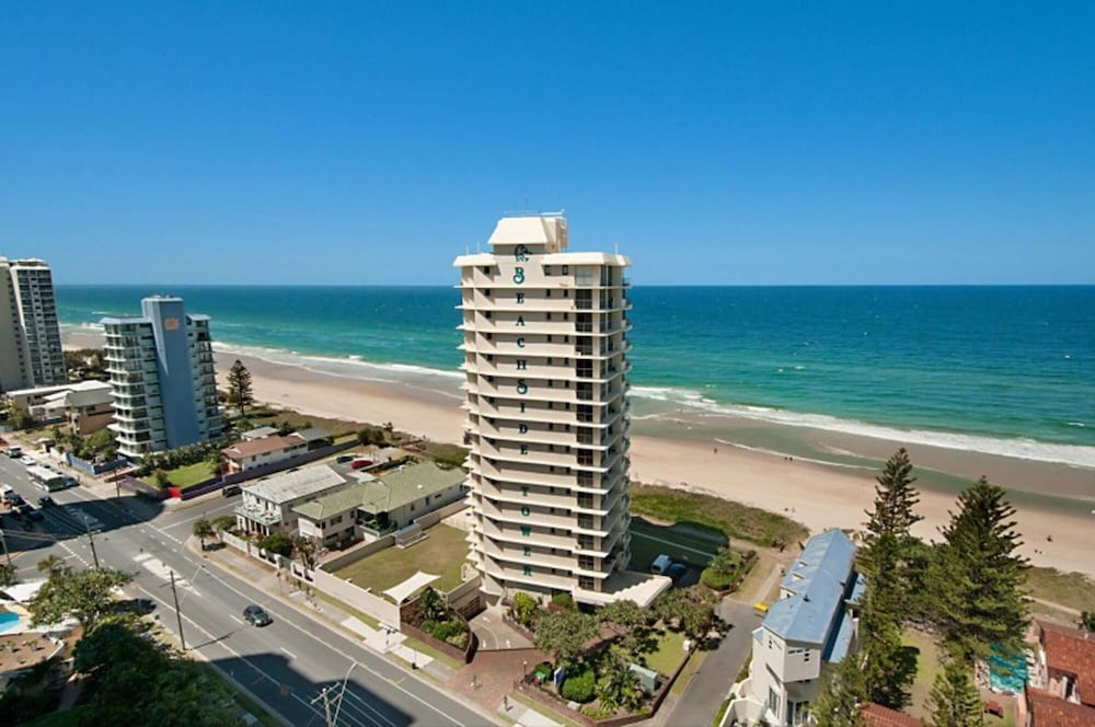 BEACHSIDE TOWER 54/64