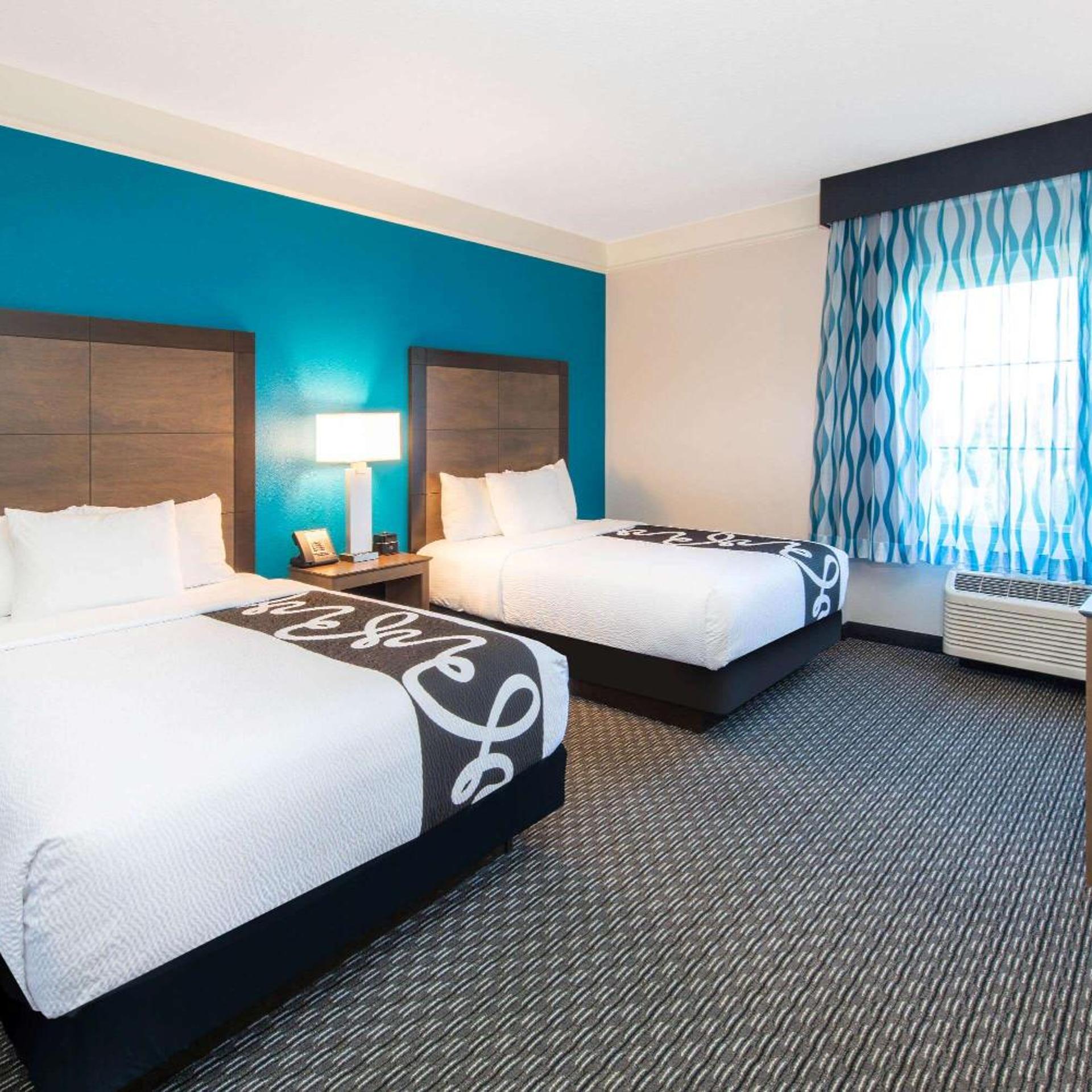غرفة ديلوكس بسريرين مزدوجين، La Quinta Inn & Suites by Wyndham Tampa Brandon Regency Park 4/6