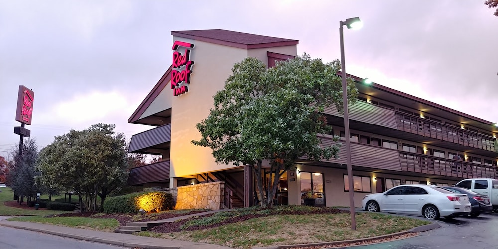 Red Roof Inn Johnson City 3/23
