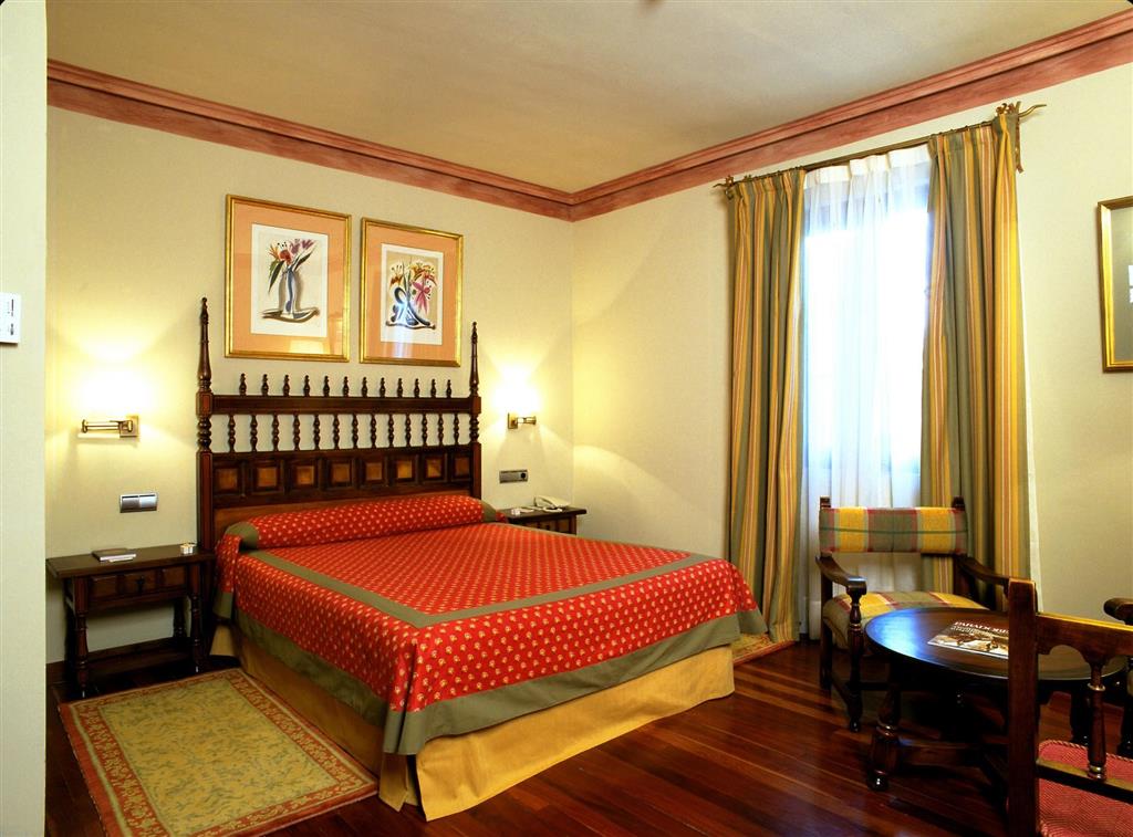 Standard, Single, Double Bed