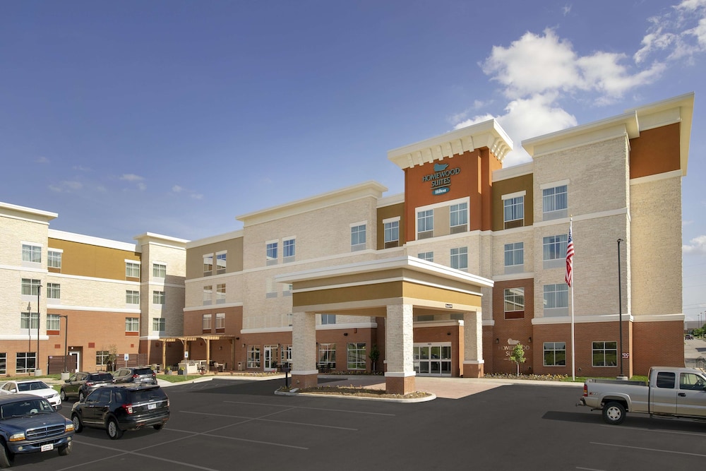 Homewood Suites By Hilton Kansas City Speedway Ks 2/42