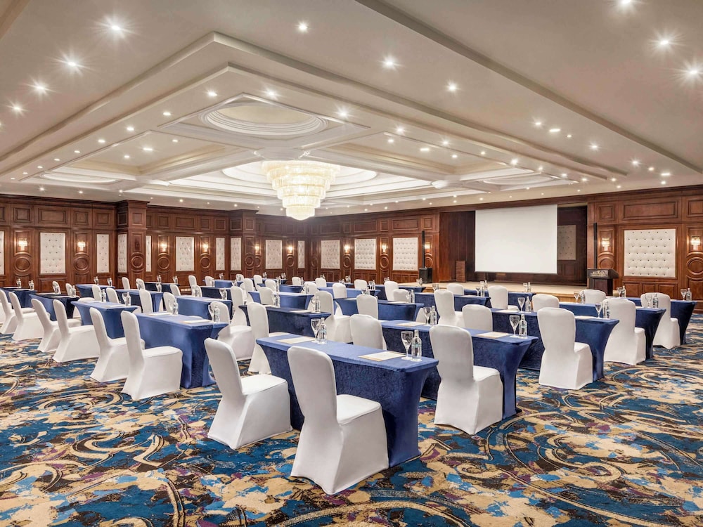 Rixos Premium Seagate 64/77