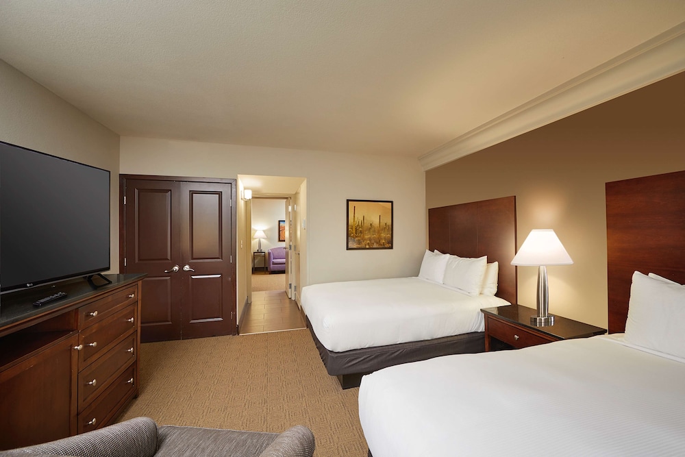 DoubleTree by Hilton Phoenix Mesa 11/69