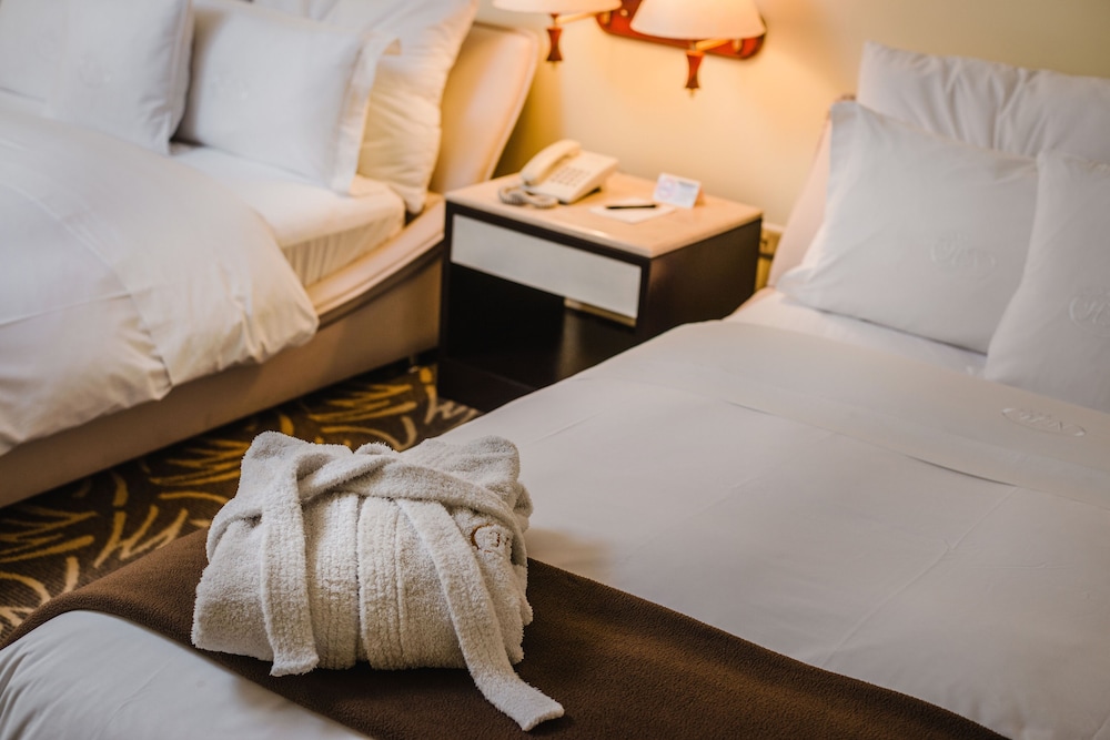 Hotel Nobility 18/47