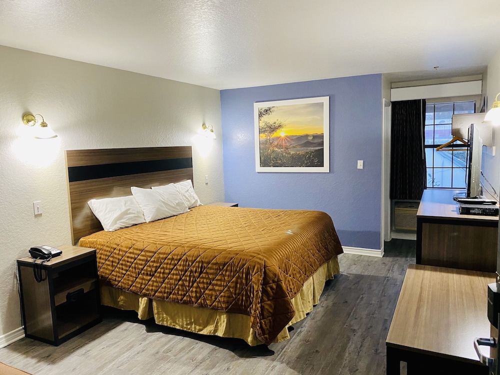 La Villita Inn 13/45