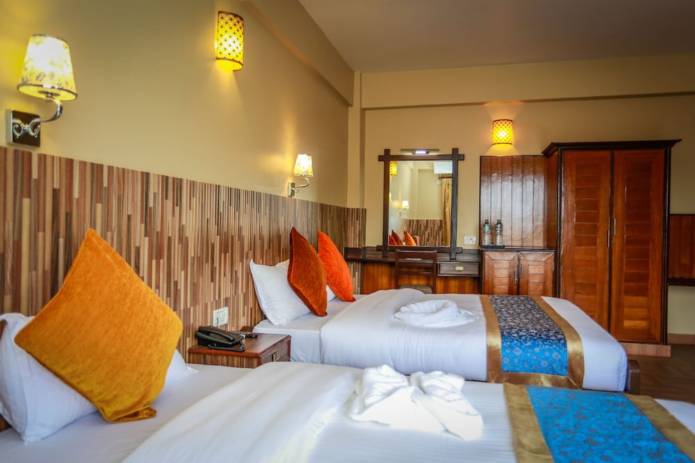 Pokhara Choice Inn 22/70