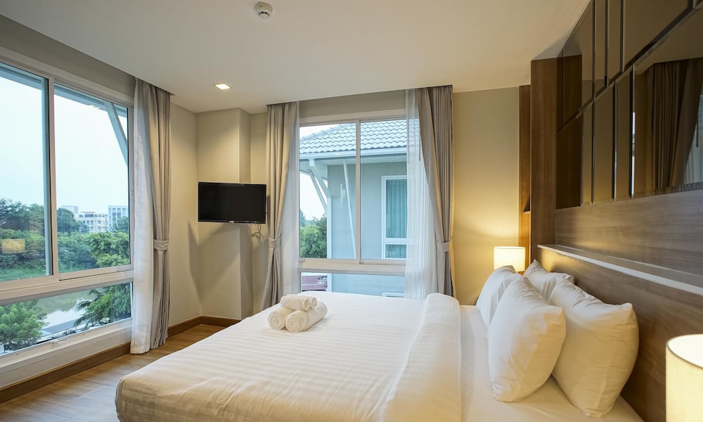Nantra Chiangmai Riverfront Hotel 16/50