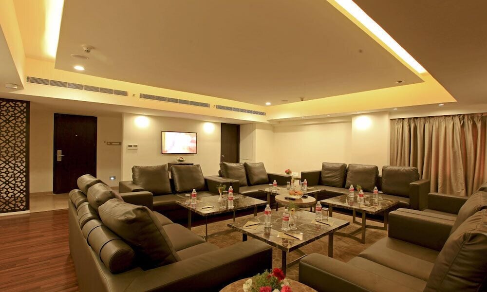 Goutham Grand Hotel 12/26