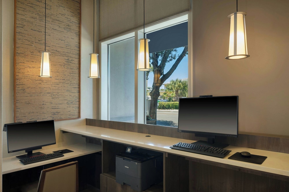 Residence Inn By Marriott Orlando Downtown 64/67