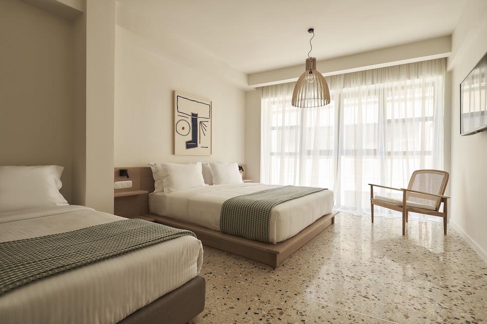 Vasi Hotel 15/50